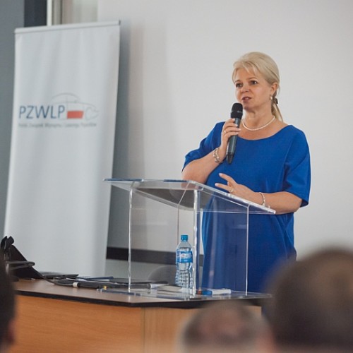 Dziekan Wydzialu Transportu PW - prof. dr hab. inz. Marianna Jacyna